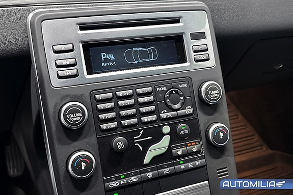 Volvo V70 8 of 18