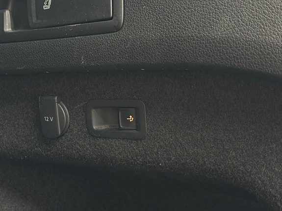 Volkswagen Passat 29 of 30