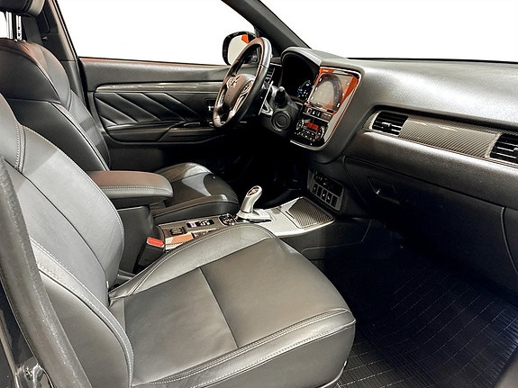 Mitsubishi Outlander 11 of 15
