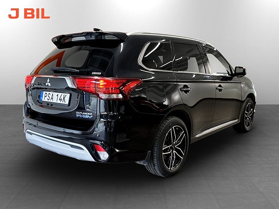 Mitsubishi Outlander 3 of 15
