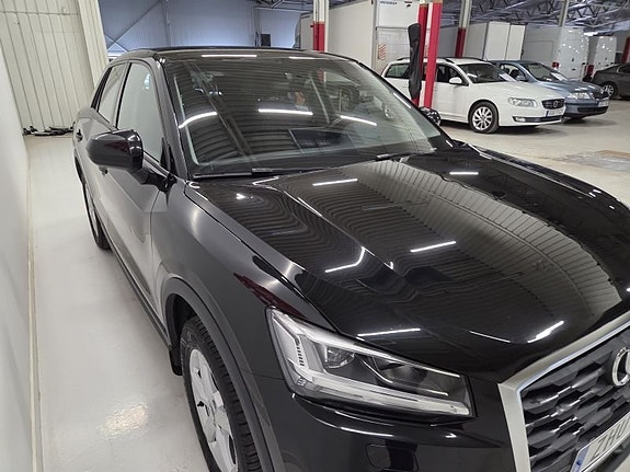 Audi Q2 3 of 5