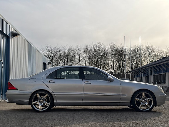 Mercedes-Benz S55 4 of 5