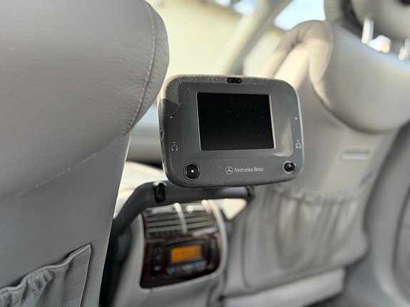 Mercedes-Benz S55 22 of 27