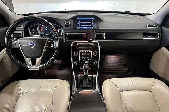 Volvo XC70 17 of 30