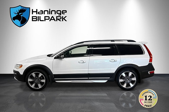 Volvo XC70 11 of 30