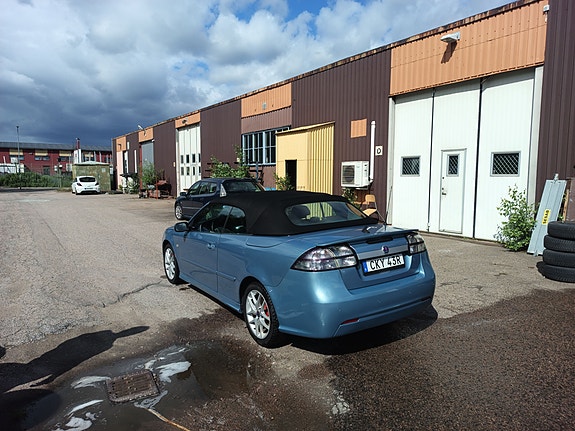 Saab 9-3 4 of 5