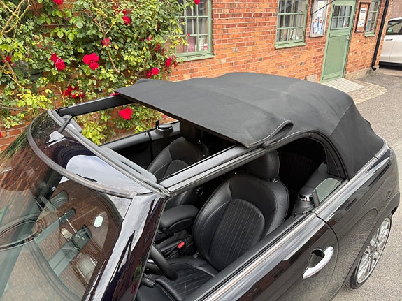 MINI Cooper S 14 of 27