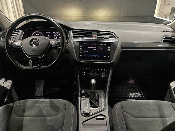 Volkswagen Tiguan Allspace 19 of 27