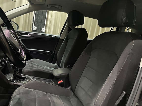 Volkswagen Tiguan Allspace 14 of 27