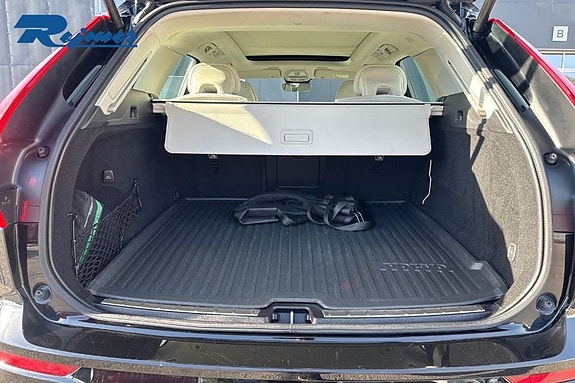 Volvo XC60 14 of 14