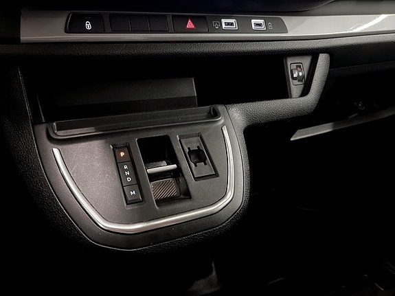 Opel Vivaro 20 of 24