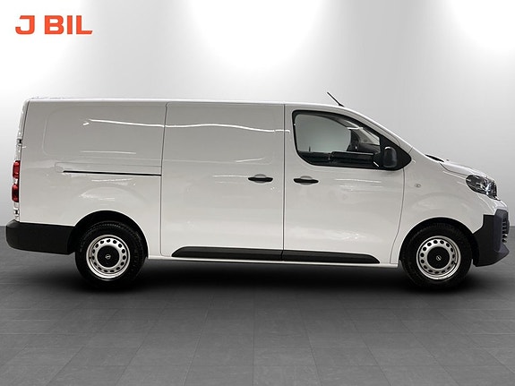 Opel Vivaro 7 of 24