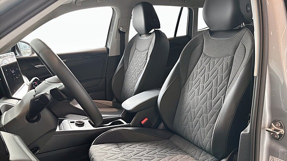 Volkswagen Tiguan 9 of 13