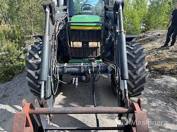 Traktor John Deere 6510 25 of 27