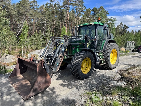 Traktor John Deere 6510