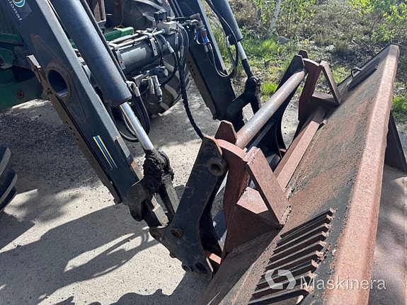 Traktor John Deere 6510 26 of 27