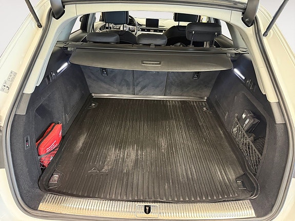 Audi A4 13 of 24