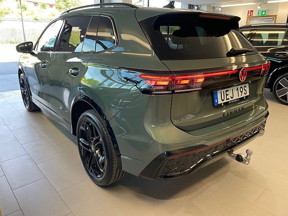 Volkswagen Tiguan 7 of 13