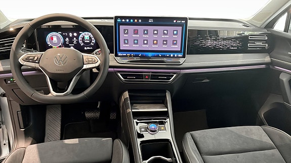 Volkswagen Tiguan 10 of 12