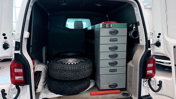 Volkswagen Transporter 18 of 22
