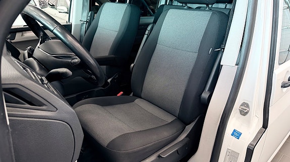 Volkswagen Transporter 12 of 22