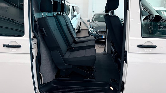 Volkswagen Transporter 16 of 22