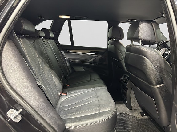 BMW X5 9 of 19