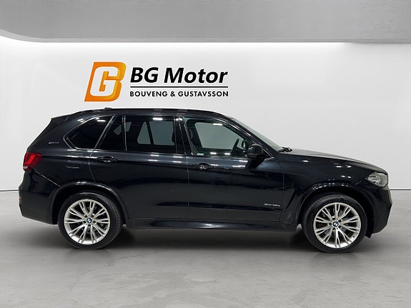 BMW X5 3 of 19
