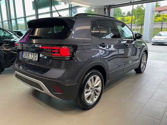 Volkswagen T-Cross 4 of 5