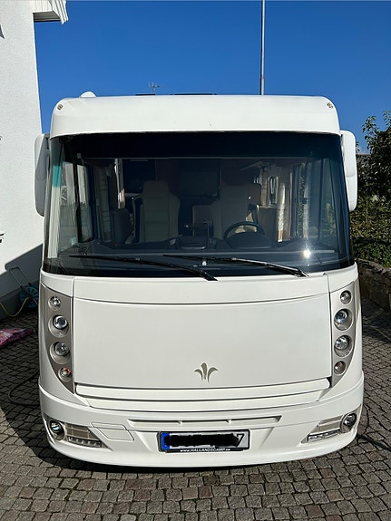 Niesmann-Bischoff Arto 74EK 2 of 15