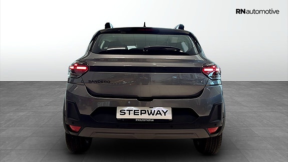 Dacia Sandero Stepway 4 of 5
