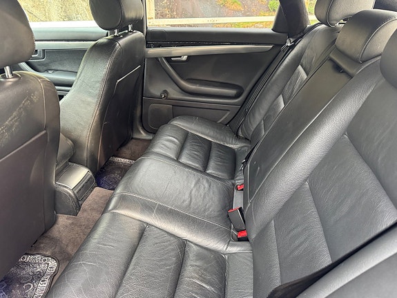 Audi A4 7 of 8