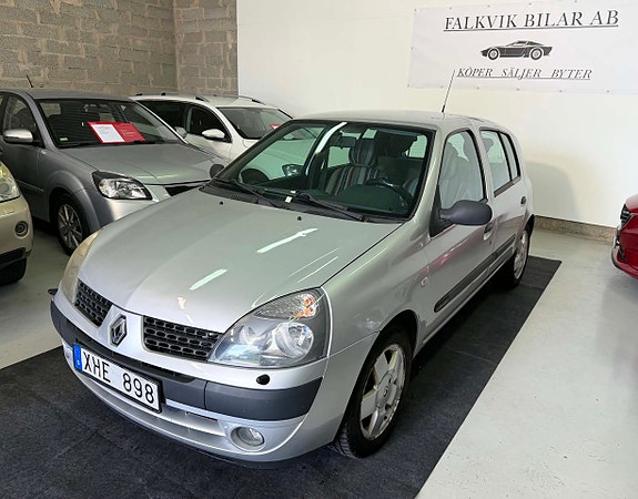 Renault Clio 3 of 5