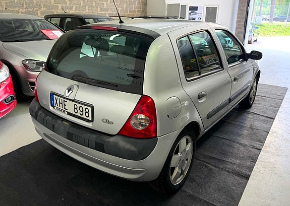 Renault Clio 4 of 5