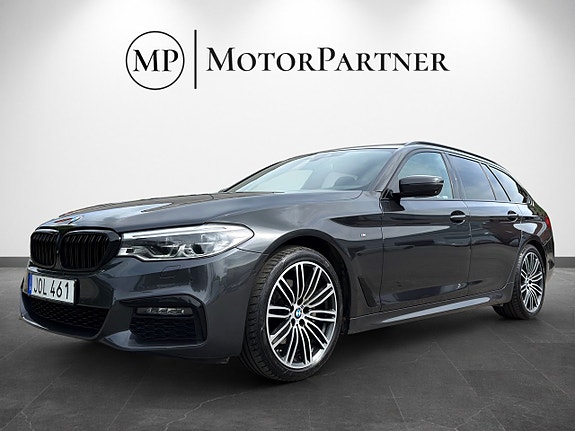 BMW 520d 4 of 5