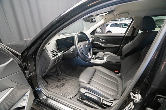 BMW 320d 13 of 23