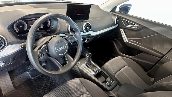 Audi Q2 7 of 16