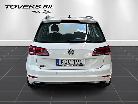 Volkswagen Golf Sportsvan 4 of 5