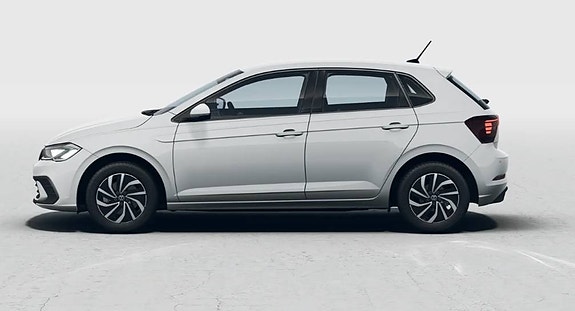 Volkswagen Polo 2 of 5