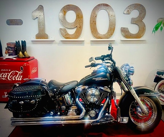 Harley-Davidson FLSTC Heritage Softail Classic EVO
