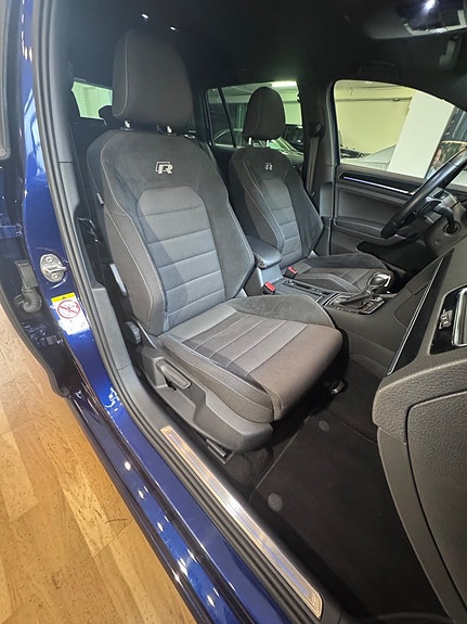 Volkswagen Golf VII 8 of 19