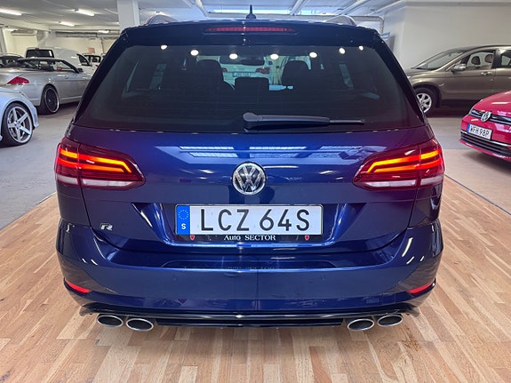 Volkswagen Golf VII 5 of 19