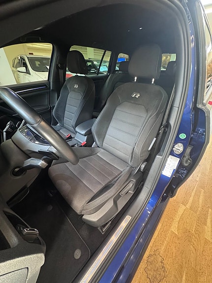 Volkswagen Golf VII 7 of 19