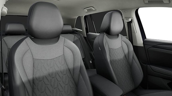 Volkswagen Tiguan 5 of 5