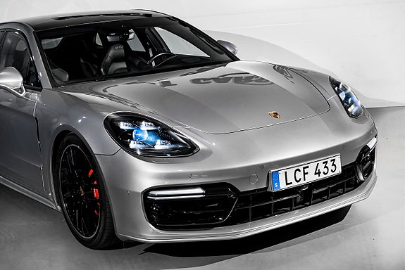 Porsche Panamera GTS 6 of 23
