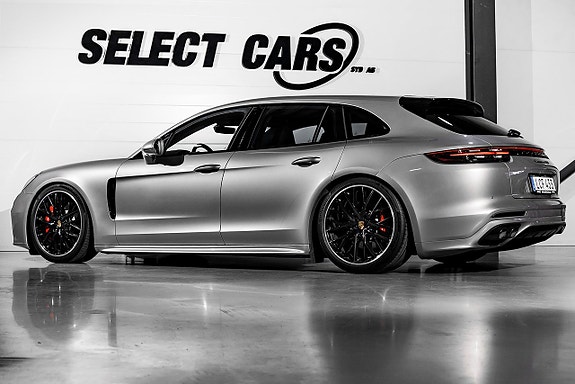 Porsche Panamera GTS 5 of 5