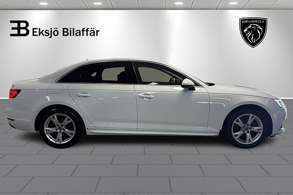 Audi A4 4 of 5