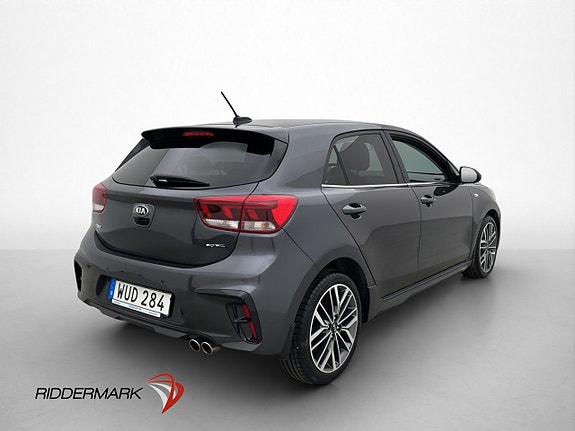 Kia Rio 8 of 29