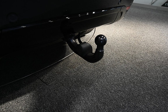 Land Rover Range Rover Velar 21 of 23