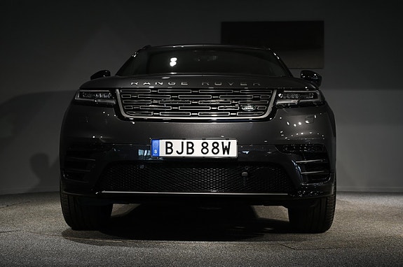 Land Rover Range Rover Velar 8 of 23